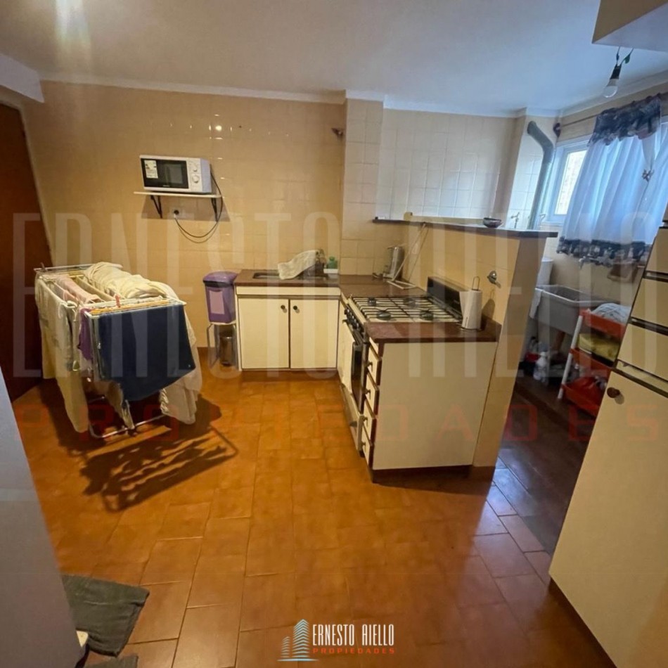 ALQUILER DEPARTAMENTO 3 AMBIENTES CON BALCON, QUILMES CENTRO.