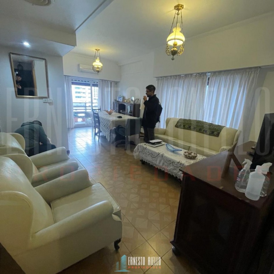 ALQUILER DEPARTAMENTO 3 AMBIENTES CON BALCON, QUILMES CENTRO.