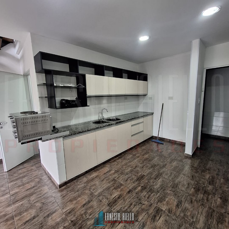 Alquiler Dpto. 2 Ambientes. Quilmes Oeste.