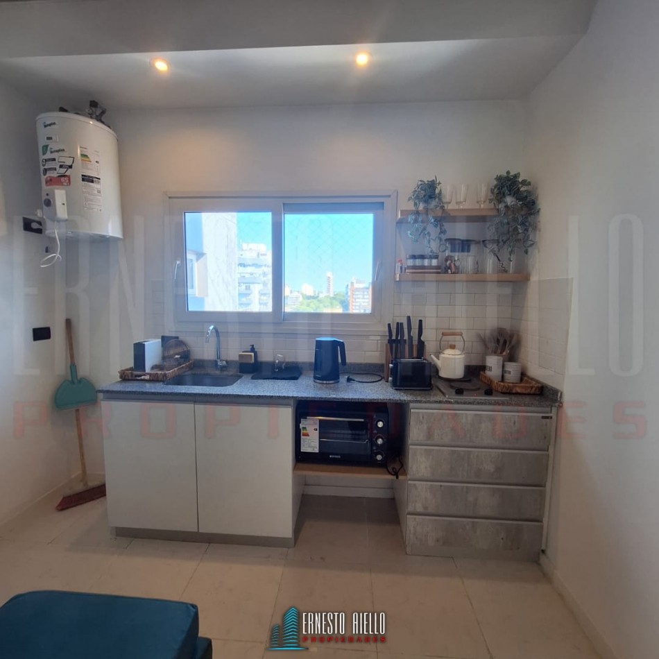 VENTA DEPARTAMENTO DOS AMBIENTES CON BALCON EN QUILMES CENTRO.