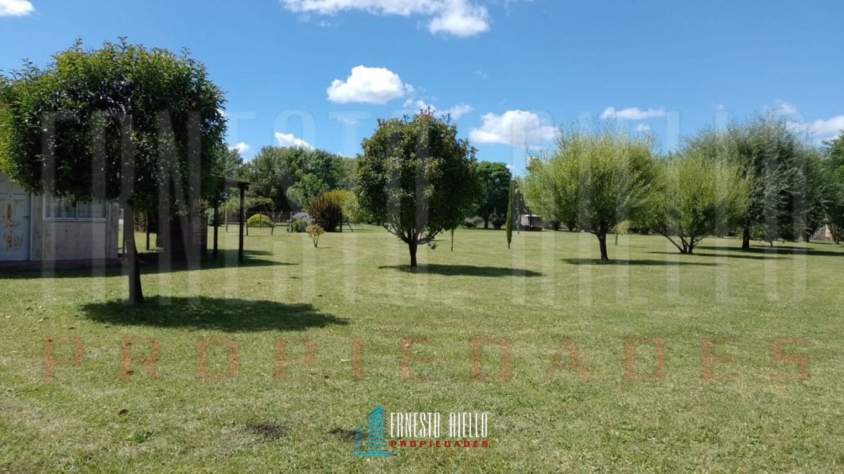 VENTA PREDIO DE 19.491M2 EL ALBOR , GRAL. J. MADARIAGA. COMPLEJO DE CABAÑAS CON PISCINA. 30KM DE PINAMAR. (ACTUALMENTE EN FUNCIONAMIENTO CON CLIENTELA PROPIA)