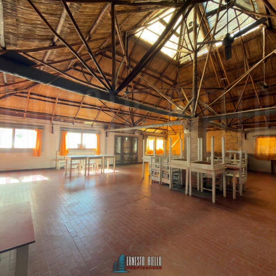 VENTA LOCAL EN ESQUINA COMERCIAL:  BAR MURILLO. RIBERA QUILMEÑA 