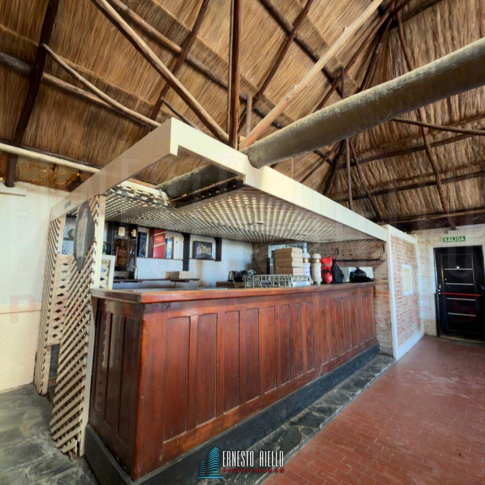 VENTA LOCAL EN ESQUINA COMERCIAL:  BAR MURILLO. RIBERA QUILMEÑA 