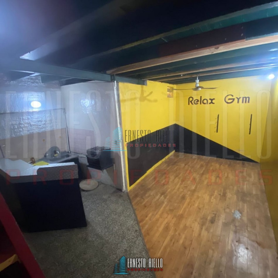 ¡ALQUILER LOCAL COMERCIAL EN PLENO CENTRO DE QUILMES!