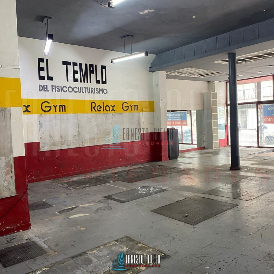 ¡ALQUILER LOCAL COMERCIAL EN PLENO CENTRO DE QUILMES!