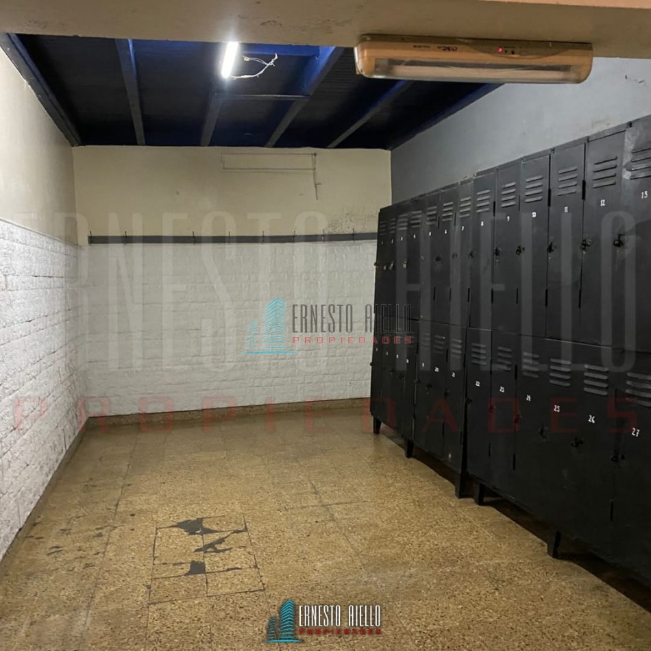 ¡ALQUILER LOCAL COMERCIAL EN PLENO CENTRO DE QUILMES!