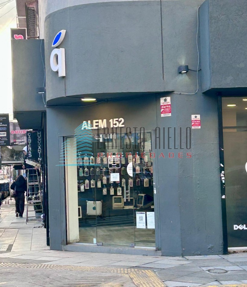 A. IMPECABLE LOCAL EN VENTA CENTRO QUILMES 