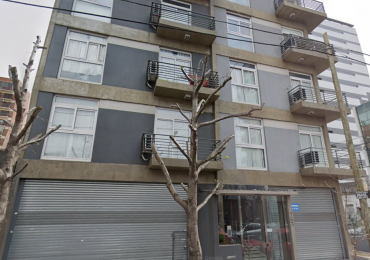 ALQUILER DEPARTAMENTO DOS AMBIENTES CON BALCON EN QUILMES CENTRO.