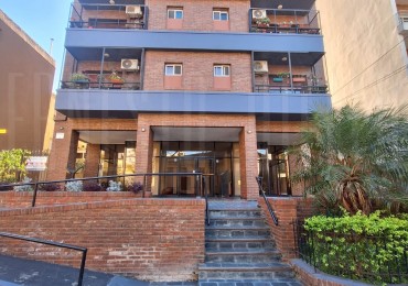 ALQUILER DEPARTAMENTO DE DOS AMBIENTES CON BALCON EN QUILMES CENTRO.