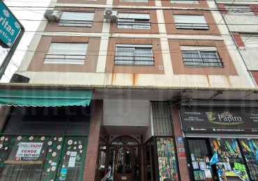 VENTA DEPARTAMENTO DE DOS AMBIENTES CON INCREIBLES VISTAS EN QUILMES CENTRO.