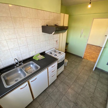 DEPARTAMENTO EN VENTA EN BERNAL.