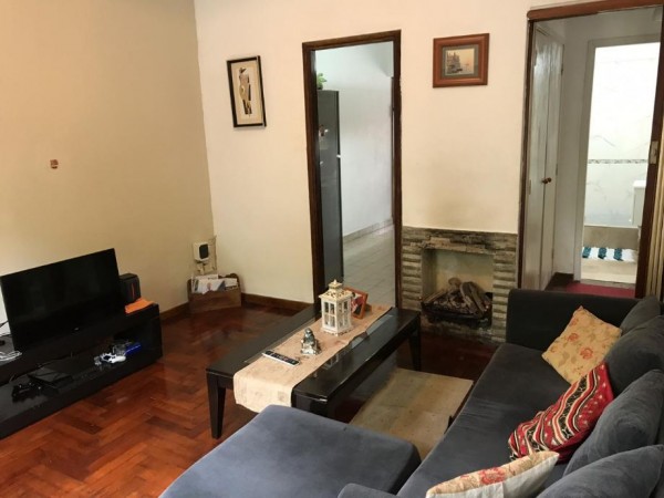 VENTA CASA DE 4 AMB REFACCIONADA. QUILMES O.