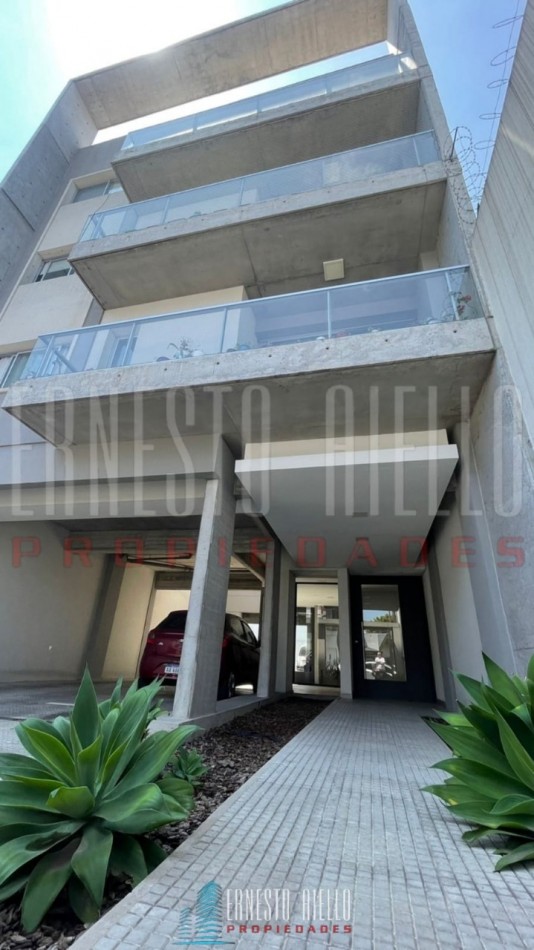 VENTA DEPTO 3 AMB CON ESPACIO GUARDA COCHE QUILMES OESTE CENTRO 