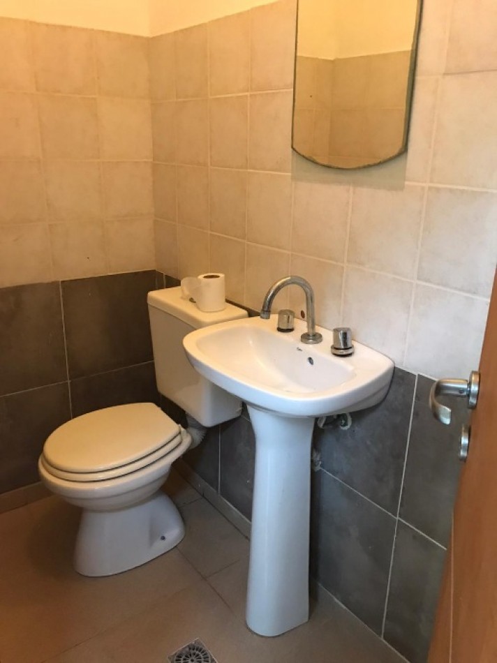 ALQUILER DUPLEX 3 AMBIENTES, QUILMES OESTE.