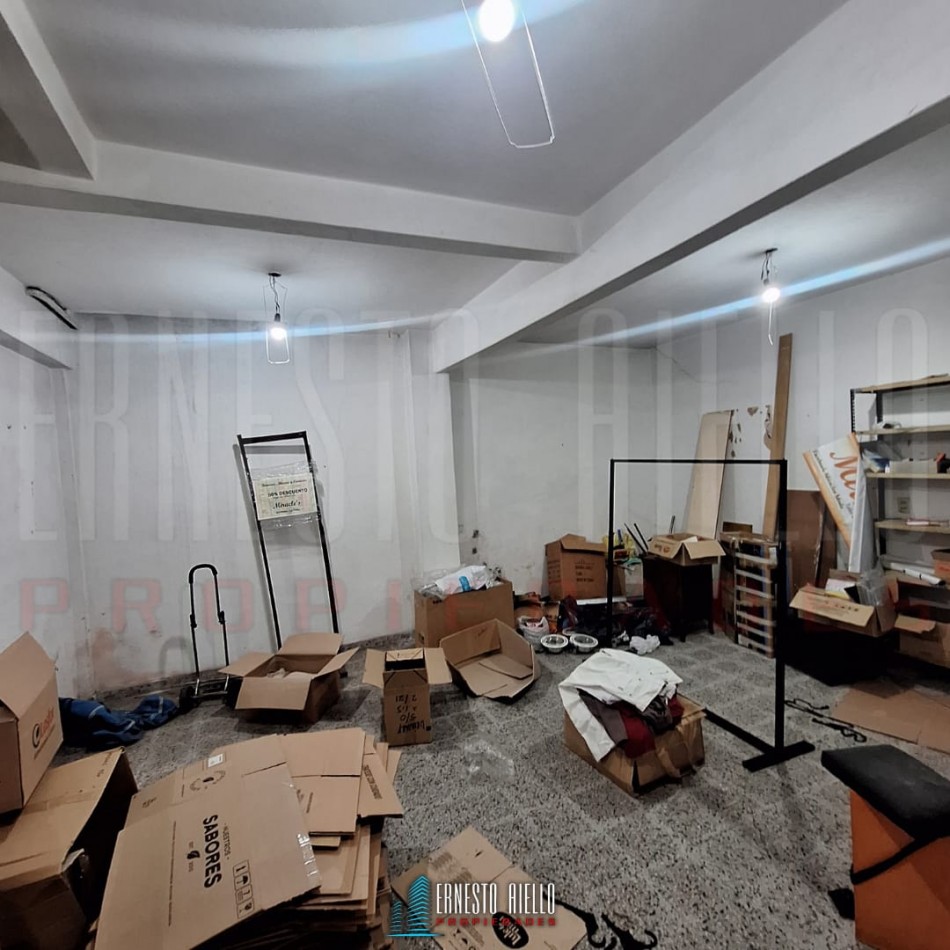 ALQUILER LOCAL COMERCIAL EN QUILMES CENTRO.