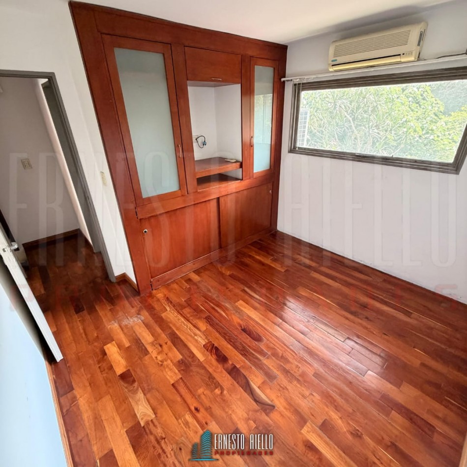 ALQUILER DEPARTAMENTO TRES AMBIENTES CON COCHERA, SIN EXPENSAS EN QUILMES CENTRO.