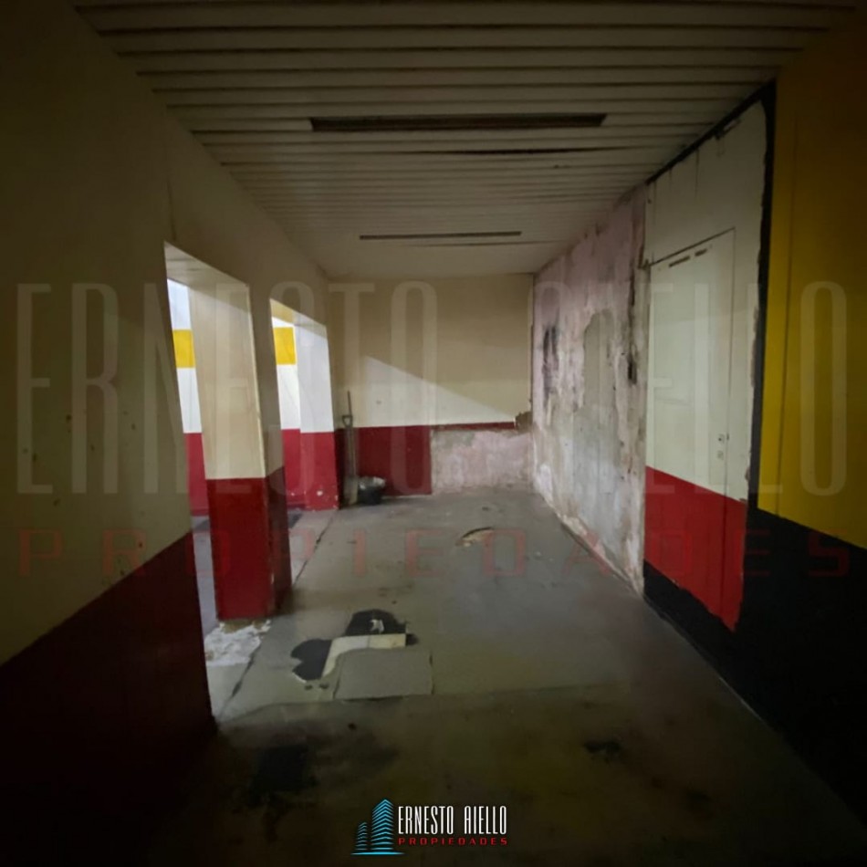 ¡ALQUILER LOCAL COMERCIAL EN PLENO CENTRO DE QUILMES!