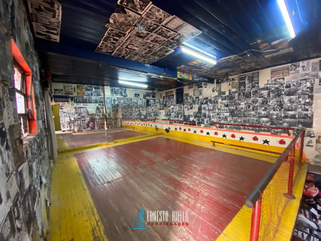 ¡ALQUILER LOCAL COMERCIAL EN PLENO CENTRO DE QUILMES!