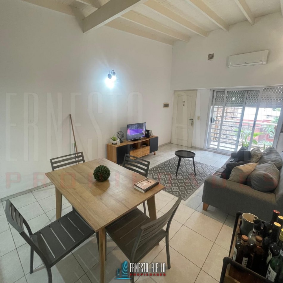 ¡ALQUILER DEPARTAMENTO DE DOS AMBIENTES CON DOBLE BALCON EN BERNAL CENTRO!