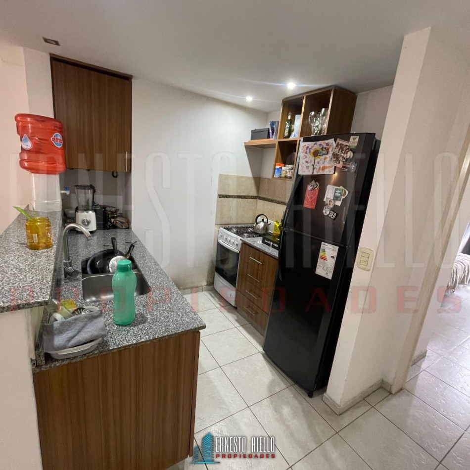 ¡ALQUILER DEPARTAMENTO DE DOS AMBIENTES CON DOBLE BALCON EN BERNAL CENTRO!