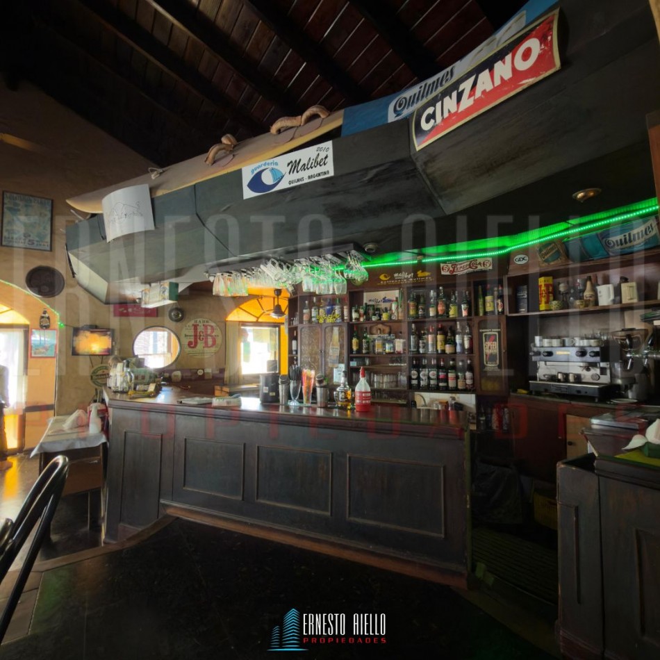 VENTA PROPIEDAD COMERCIAL:  MALIBET UN HISTORICO E ICONICO RESTOBAR EN LA RIBERA QUILMEÑA 