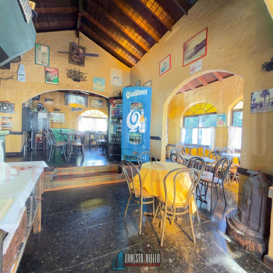 VENTA PROPIEDAD COMERCIAL:  MALIBET UN HISTORICO E ICONICO RESTOBAR EN LA RIBERA QUILMEÑA 