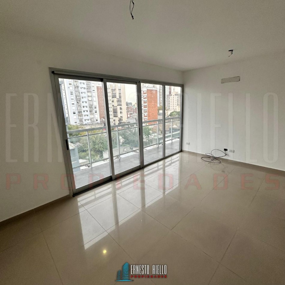 ALQUILER HERMOSO DEPARTAMENTO 2 AMBIENTES EN QUILMES CENTRO.