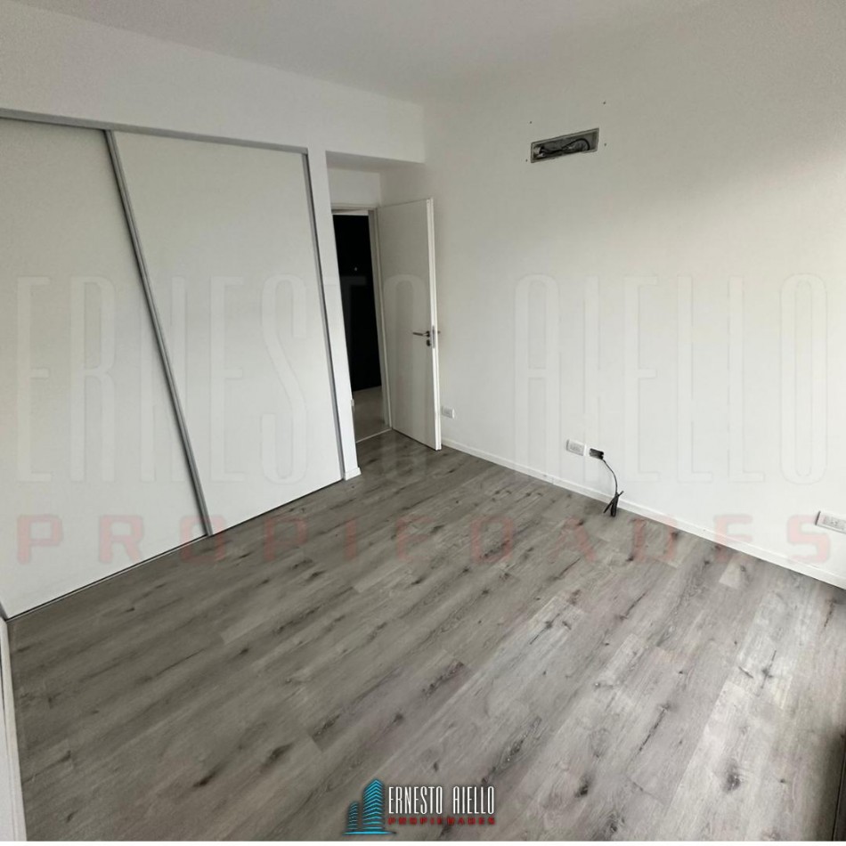 ALQUILER HERMOSO DEPARTAMENTO 2 AMBIENTES EN QUILMES CENTRO.