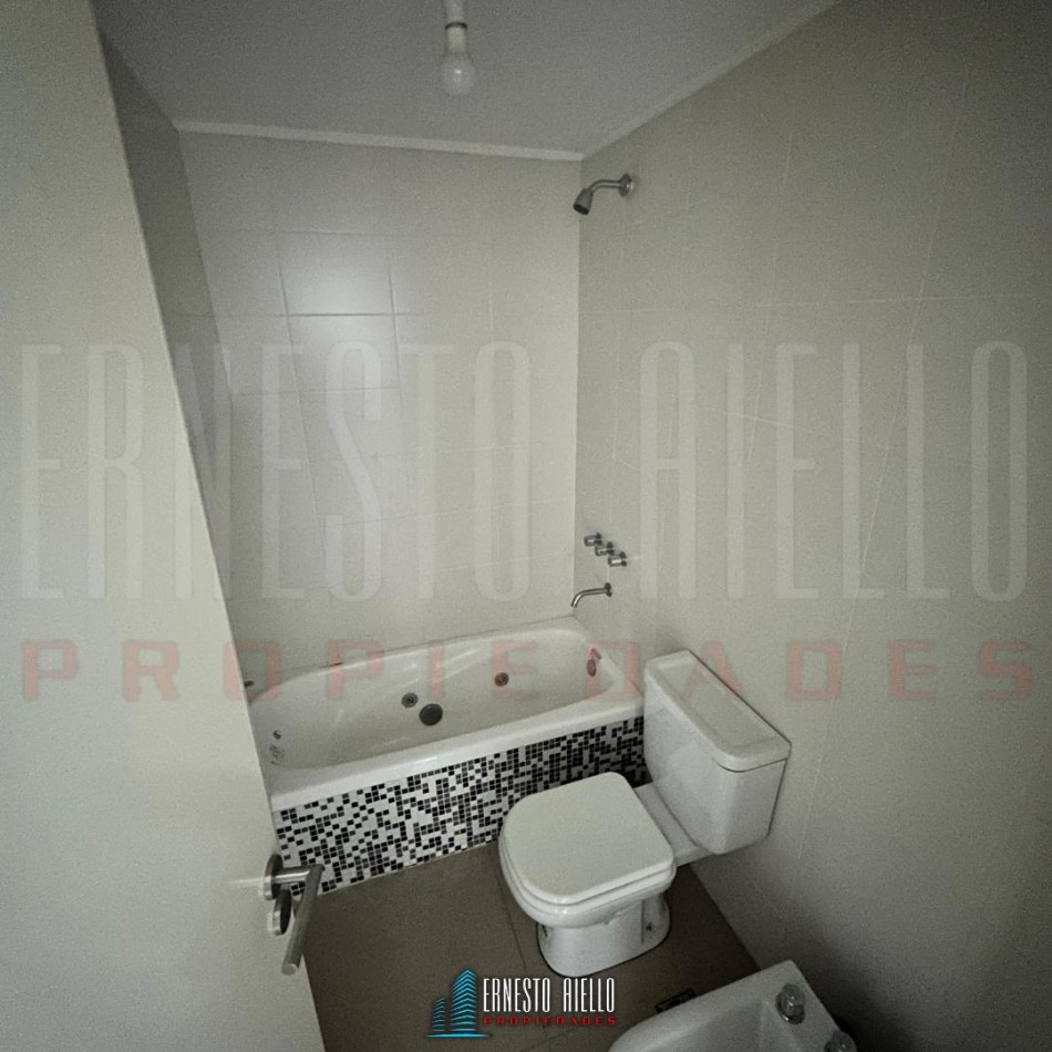 ALQUILER HERMOSO DEPARTAMENTO 2 AMBIENTES EN QUILMES CENTRO.