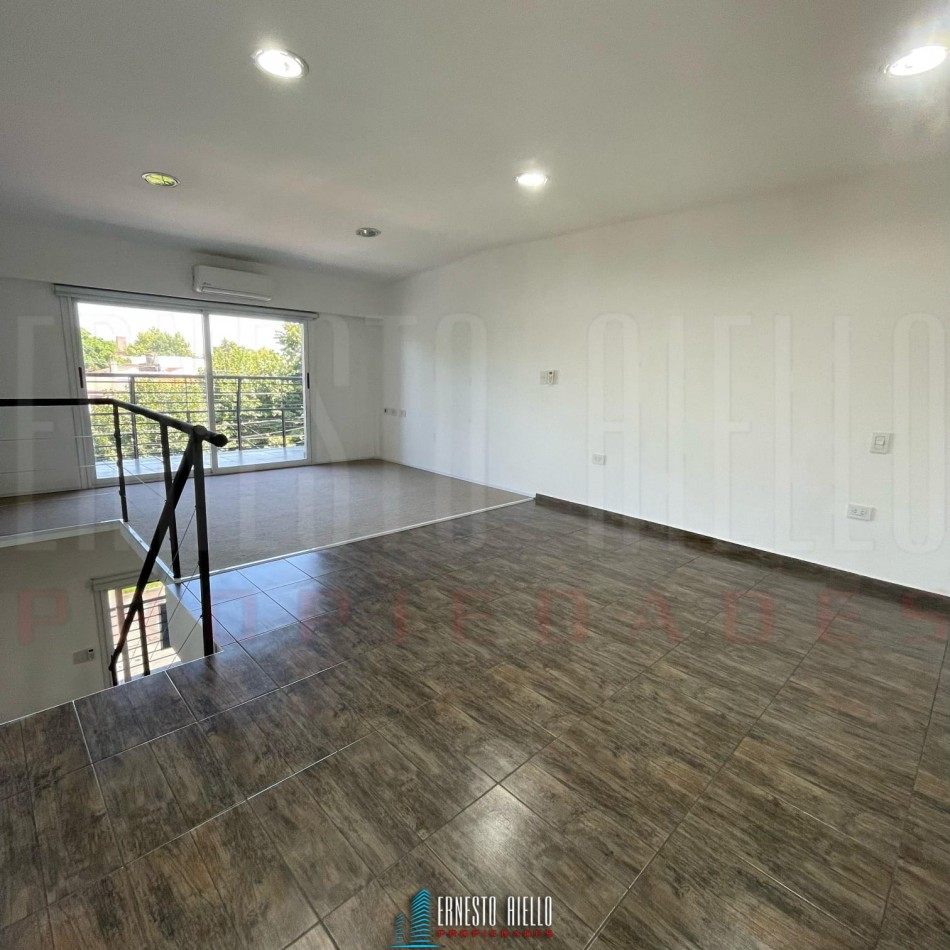 ALQUILER DEPTO TIPO LOFT 2 AMBIENTES EN QUILMES OESTE.