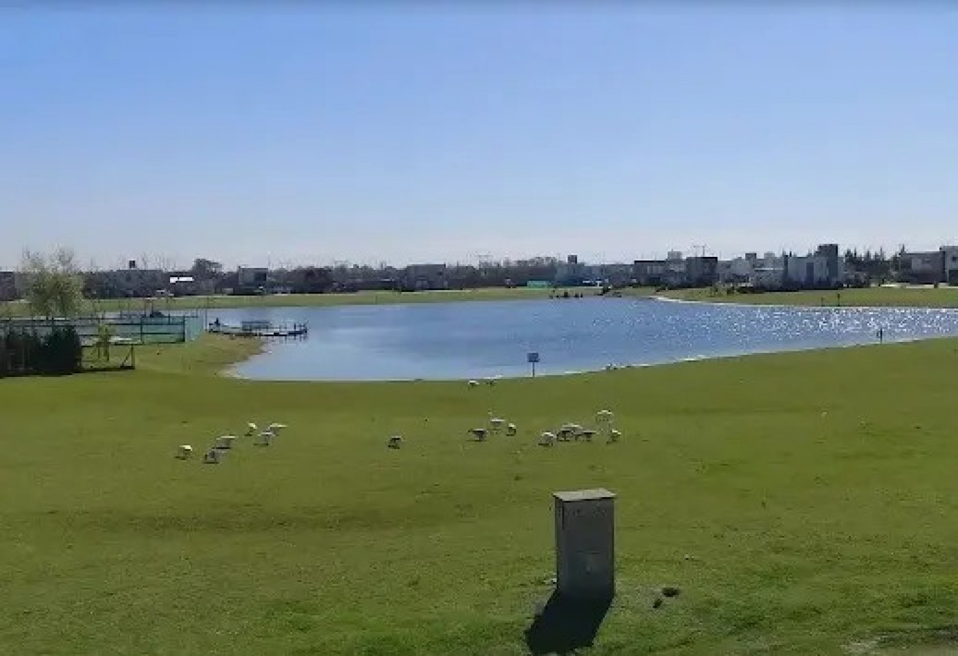 A. VENTA Excelente Lote a La Laguna - Barrio Los Troncos