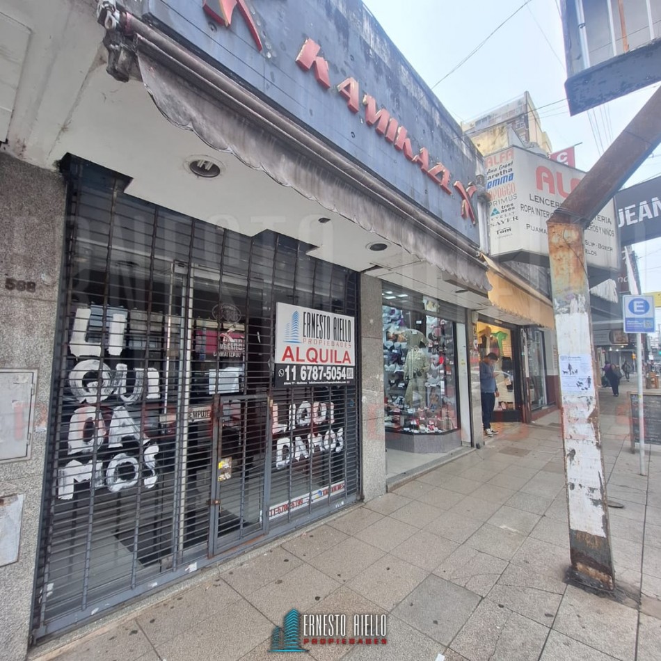 ALQUILER AMPLIO LOCAL COMERCIAL DE 100 MTS EN PLENO QUILMES CENTRO.