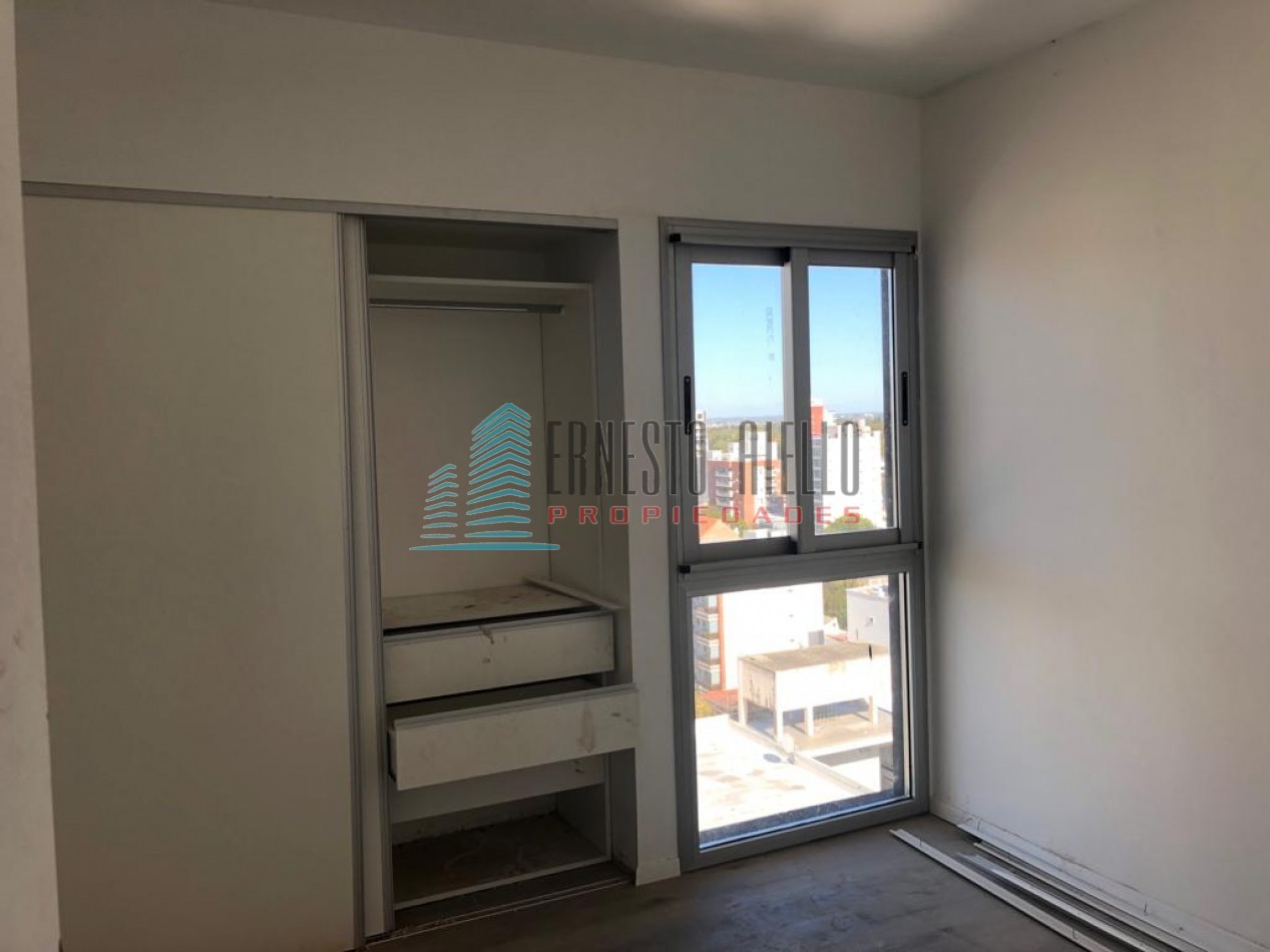 A- Departamento Triplex Ultimo Piso con Jacuzzi y Parrilla - Quilmes Centro.