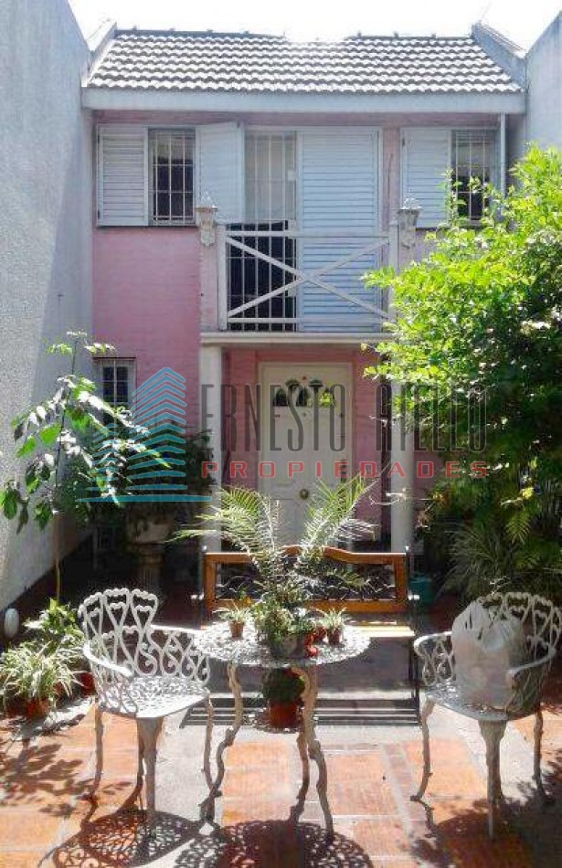 VENTA- Impecable Duplex con Cochera - Quilmes 