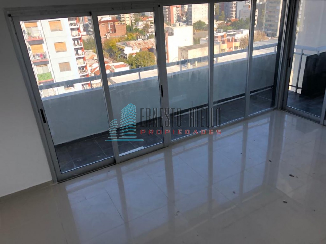 A- Departamento Triplex Ultimo Piso con Jacuzzi y Parrilla - Quilmes Centro.