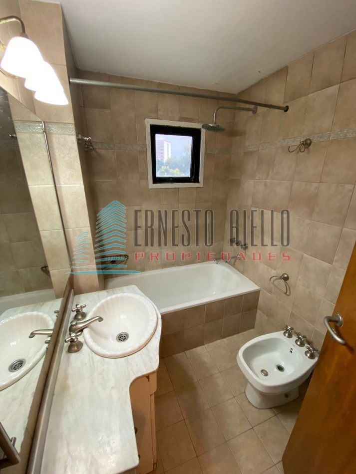 Departamento Tres Ambientes en Torres de Guido con Cochera