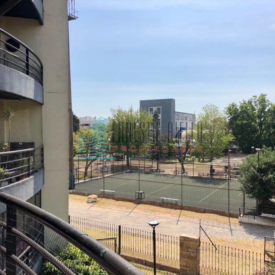 Departamento Tres Ambientes en Torres de Guido con Cochera