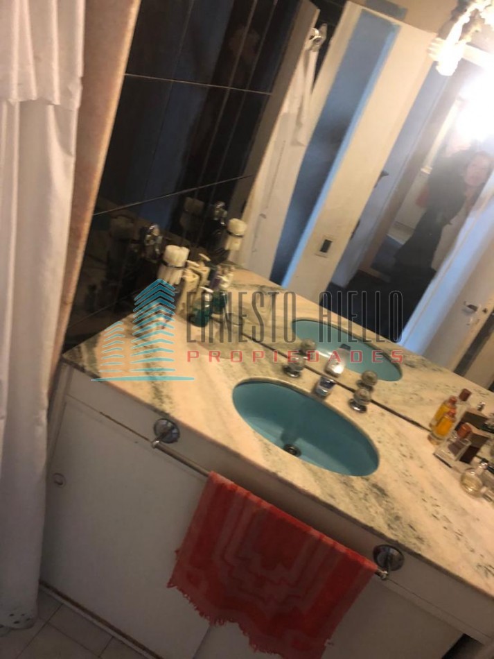 VENTA- Impecable Duplex con Cochera - Quilmes 