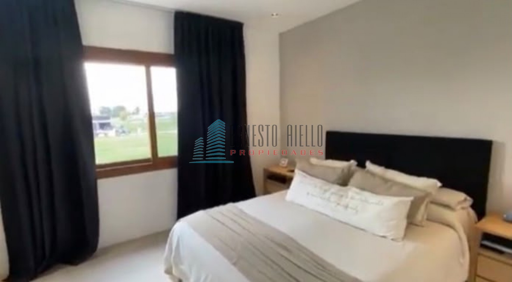 Espectacular Casa en Venta de Cinco Ambientes en Puerto Nizuc-Guillermo Hudson