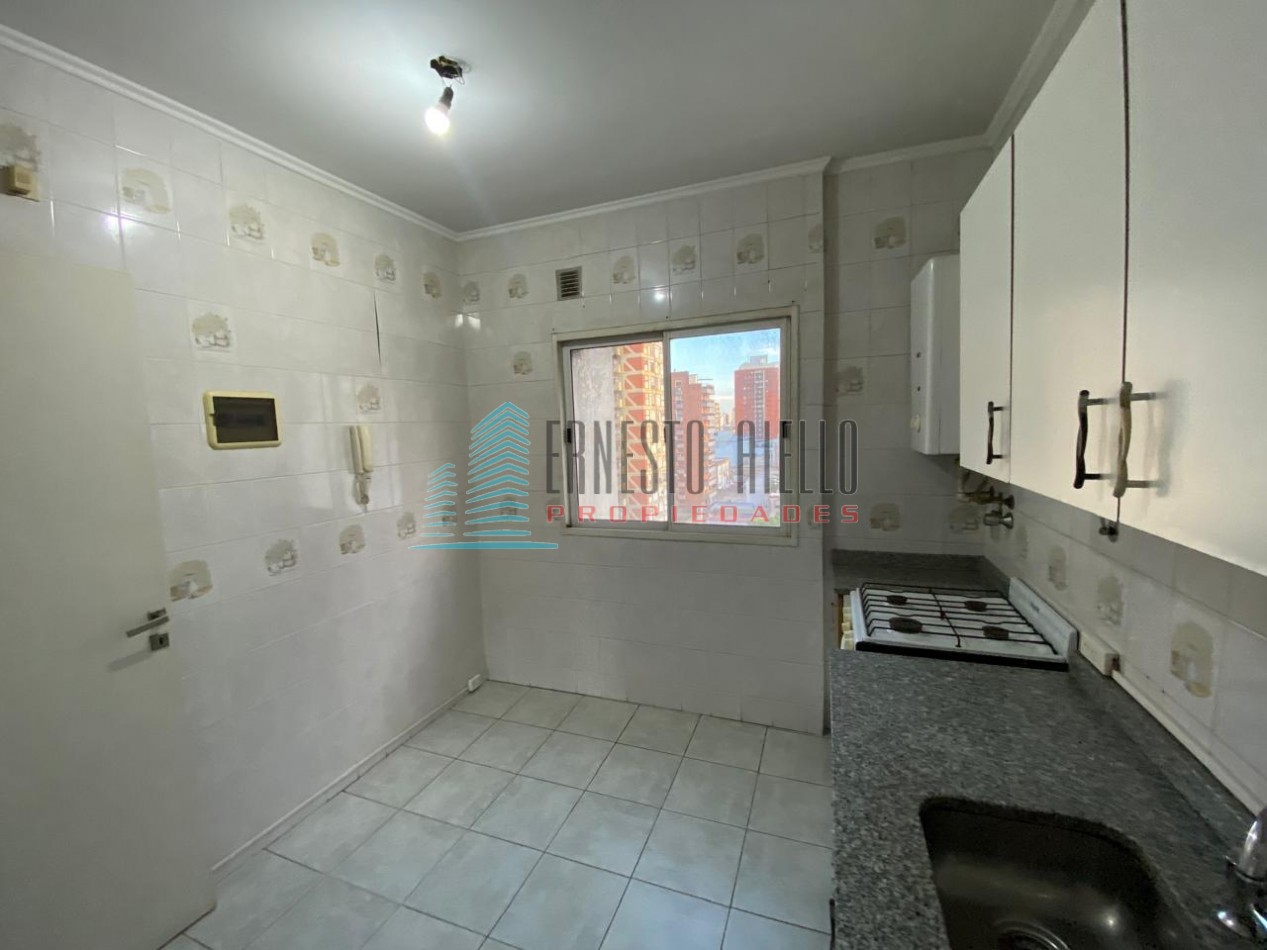 A. VENTA DEPARTAMENTO DOS AMBIENTES PLENO CENTRO QUILMES