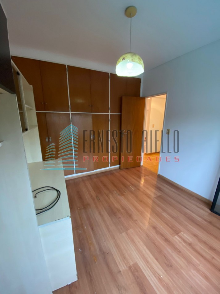 Departamento Tres Ambientes en Torres de Guido con Cochera