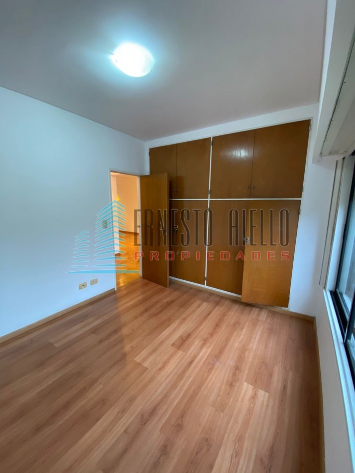 Departamento Tres Ambientes en Torres de Guido con Cochera