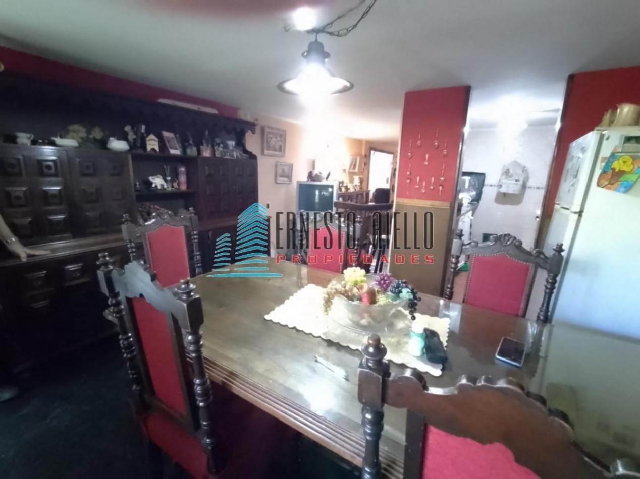 VENTA IMPECABLE DUPLEX CON COCHERA - QUILMES