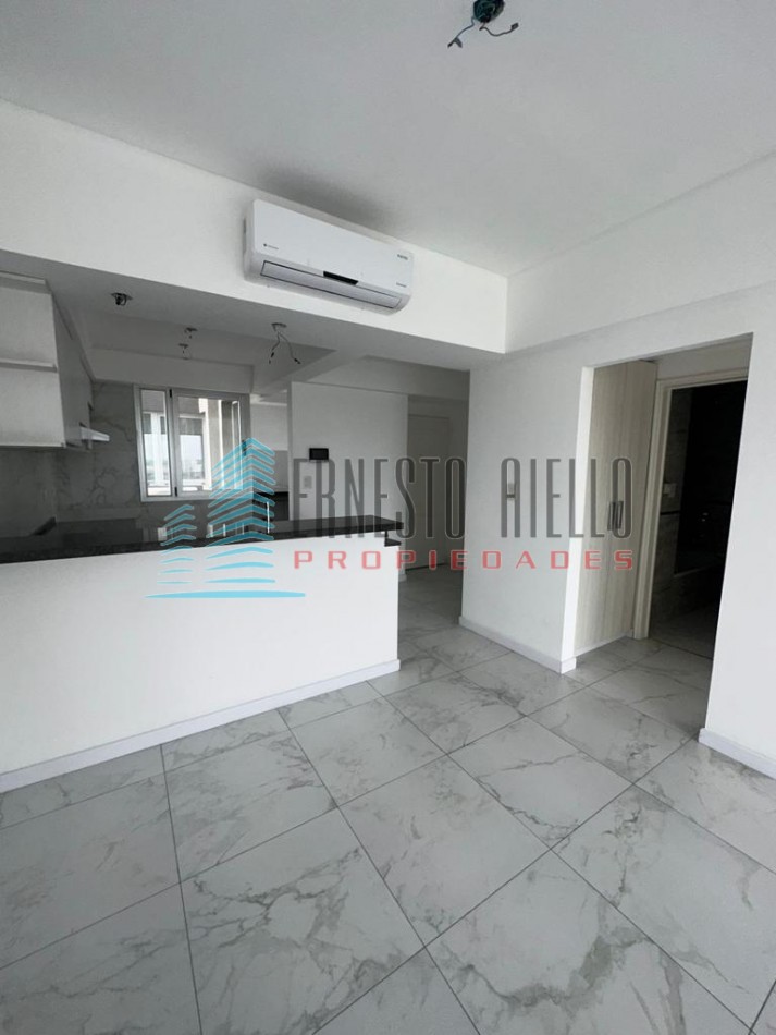 A. VENTA DEPARTAMENTO 3 AMBIENTES  MAX TOWER - BANFIELD