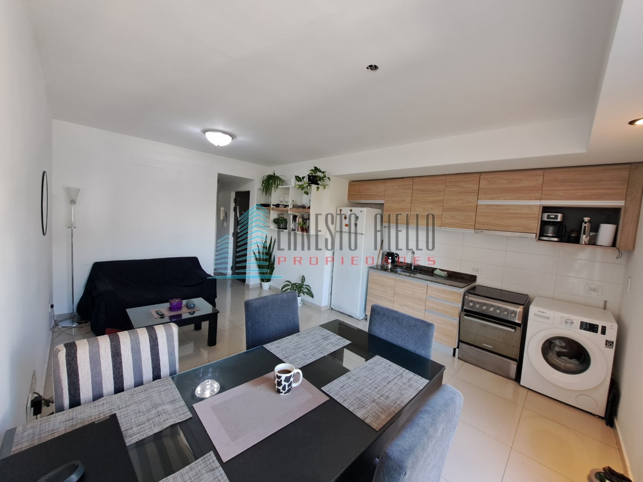 A. VENTA DEPARTAMENTO DOS AMBIENTES CON COCHERA