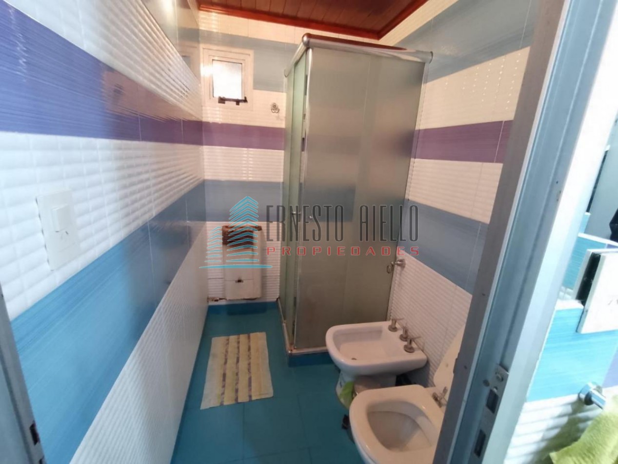 A. VENTA CASA Tres Ambientes - Apto Credito