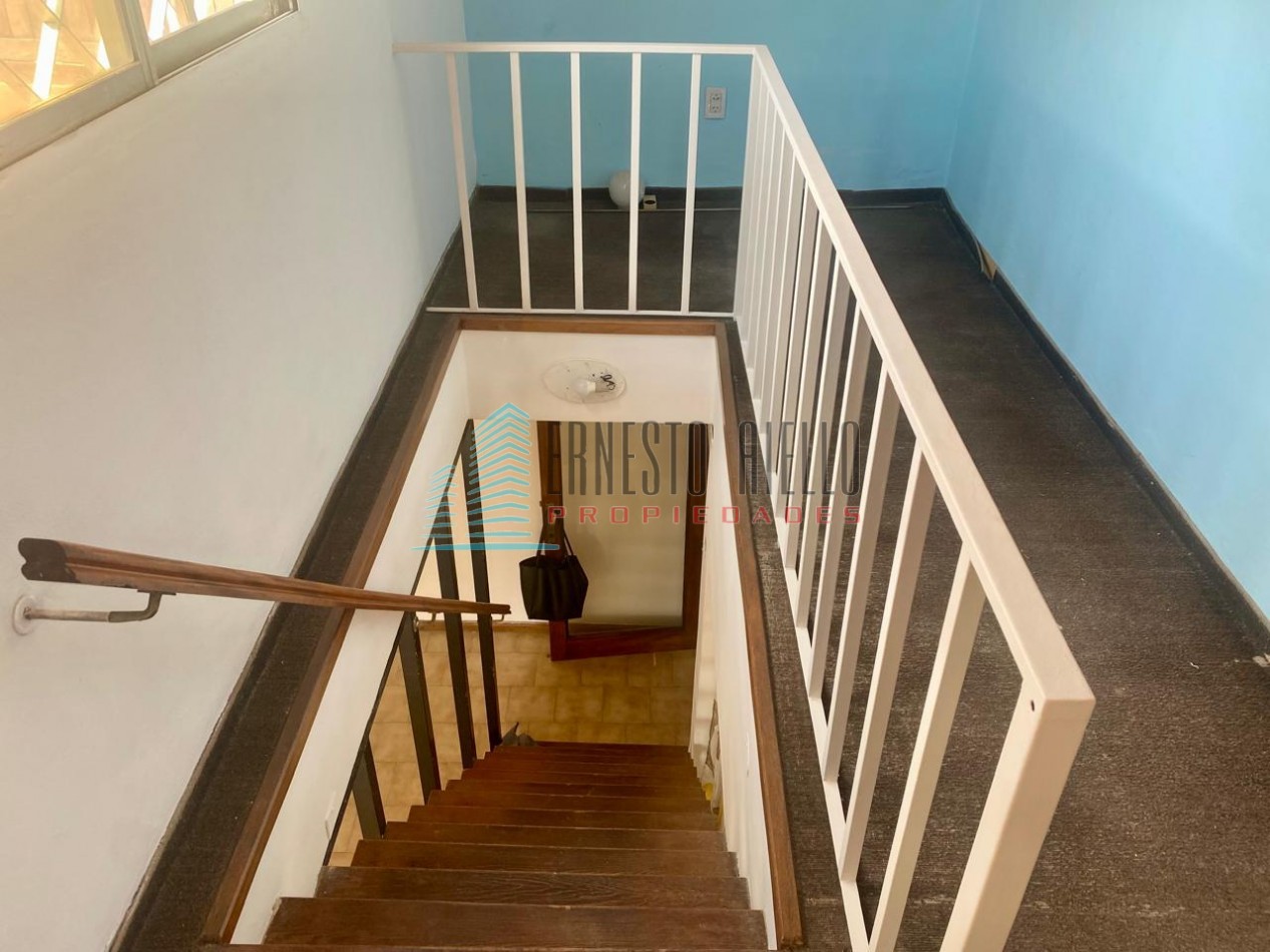 A. VENTA CASA 3 Ambientes con Local - Quilmes Oeste