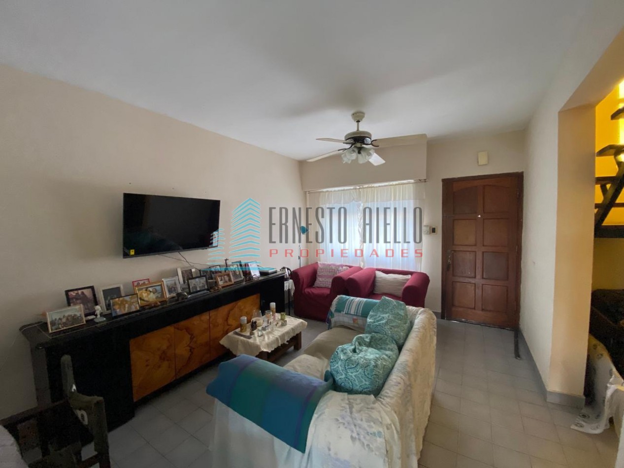 A. Venta Casa 4 Ambientes con Cochera - Barrio Cerrado Cervecero