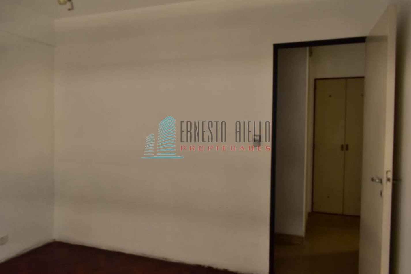 A. VENTA Departamento 3 Ambientes - Avellaneda