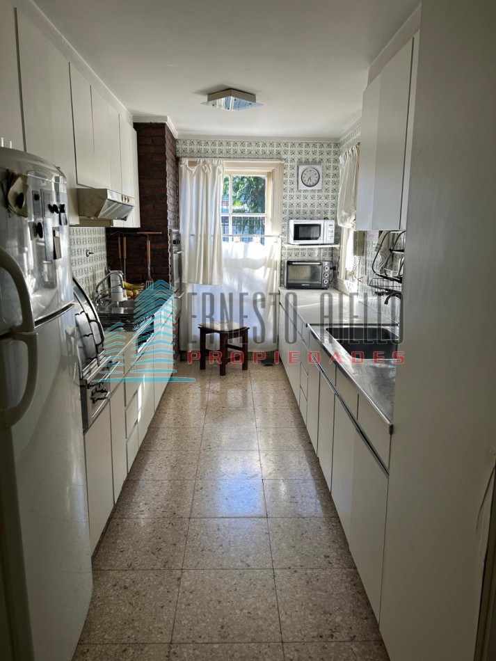 VENTA CASA 6 AMB EN 1 PLANTA S/2 LOTES - 748M2 - PISCINA